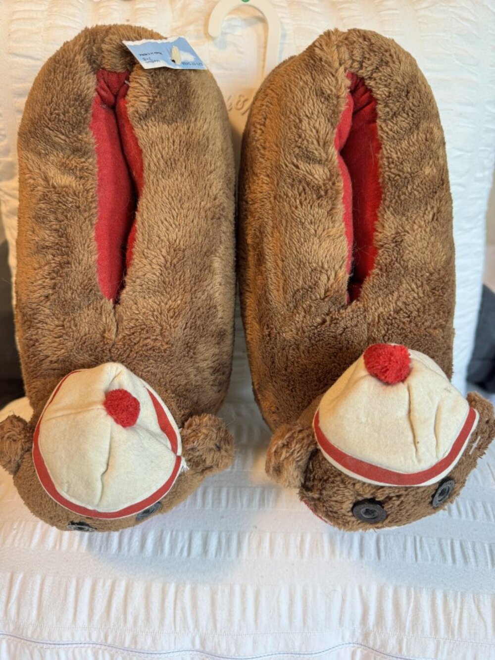 Brown/Red Bear with little hat Slippers Set 🐻🤎